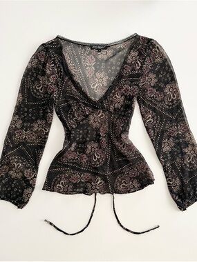 Betsey Johnson 100% silk blouse